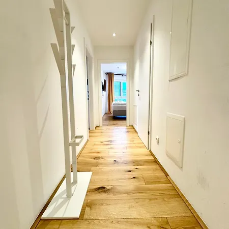 Kreative Wohnung Mit Balkon Vienna Exterior photo