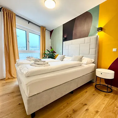 Kreative Wohnung Mit Balkon Vienna Exterior photo